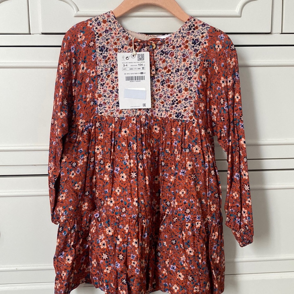 Never worn! Zara kids floral dress
